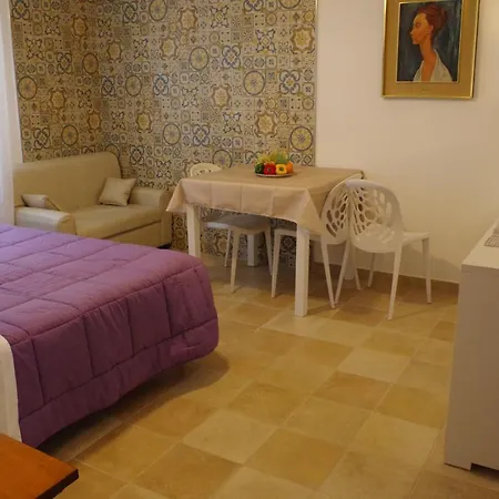 The Supercentral House * Matera